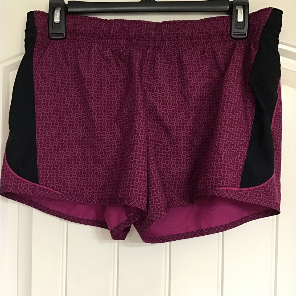 Ladies Dri Fit Nike shorts lined